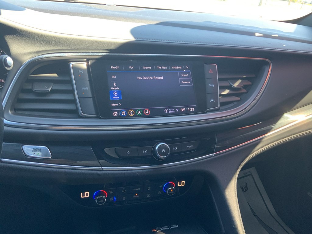 2022 Buick Enclave Image 13