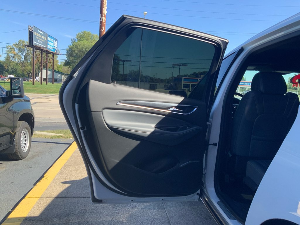 2022 Buick Enclave Image 15