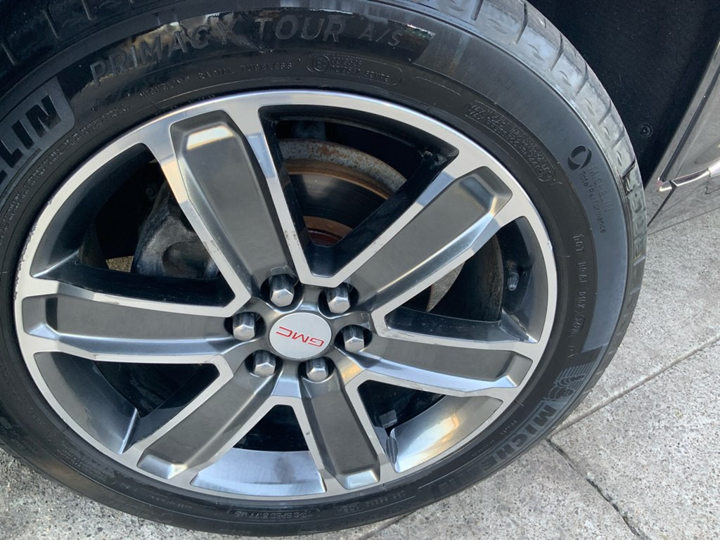 2018 GMC Acadia Image 8