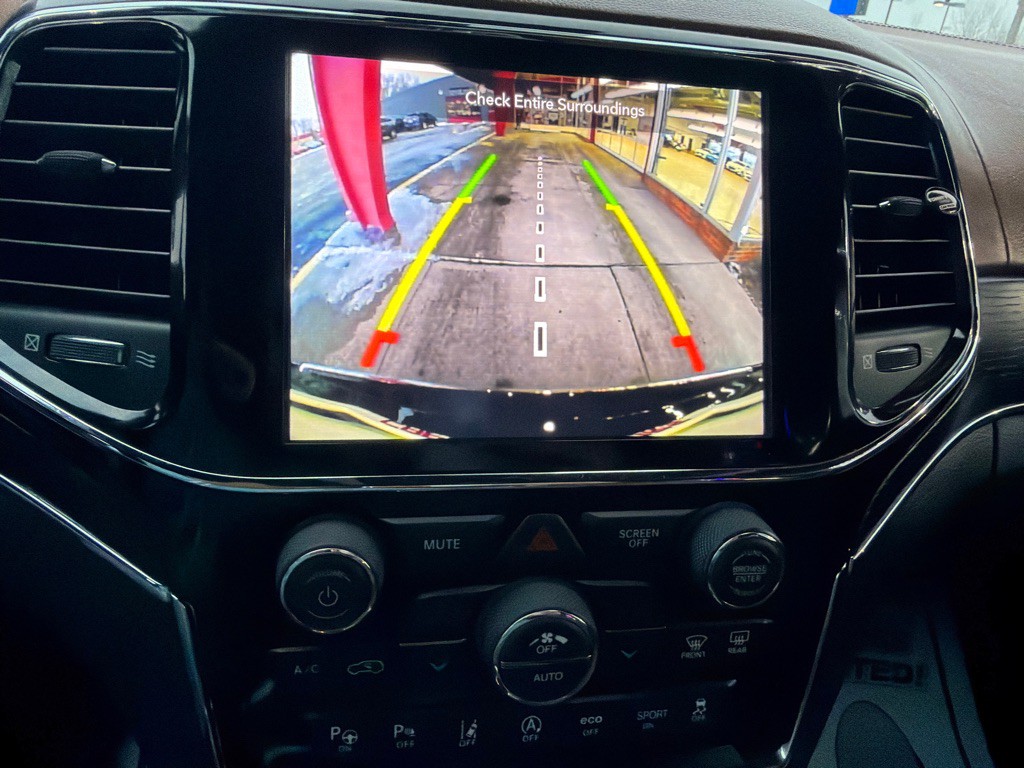 2020 Jeep Grand Cherokee Image 11