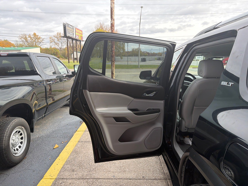 2019 GMC Acadia Image 14