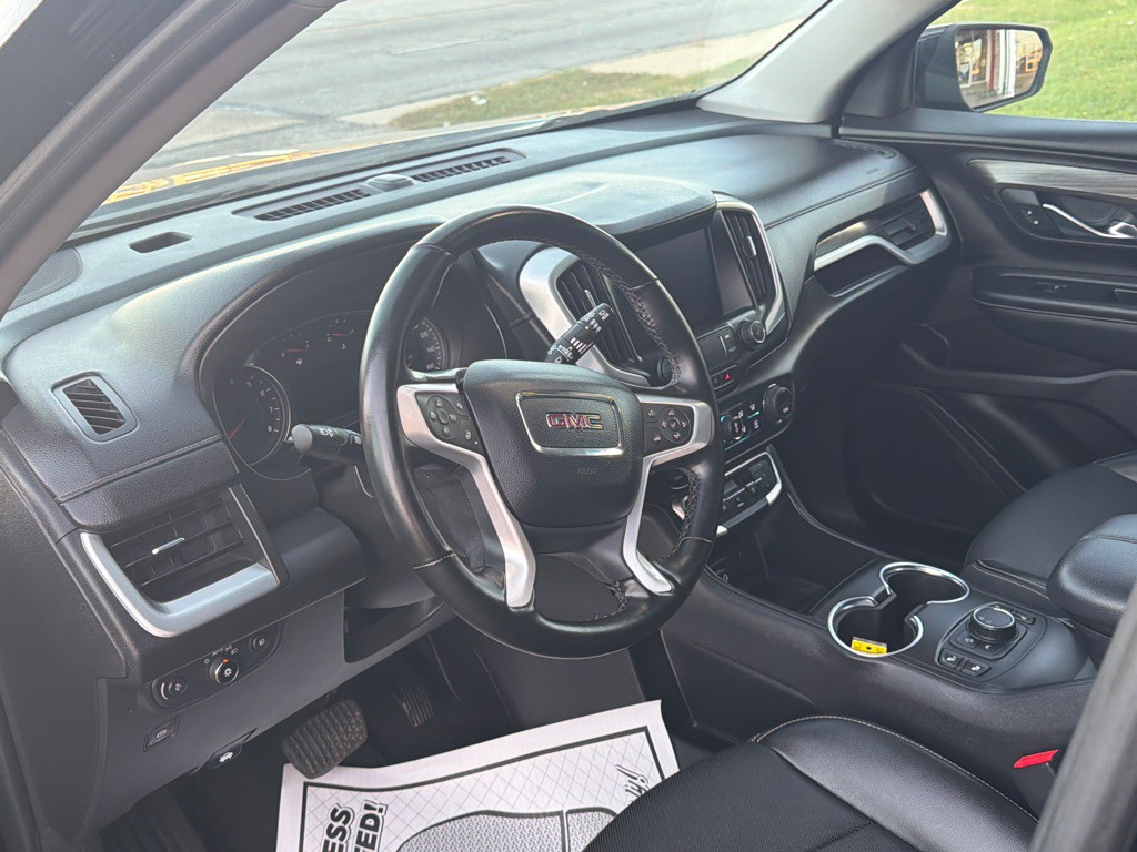 2024 GMC Terrain Image 9