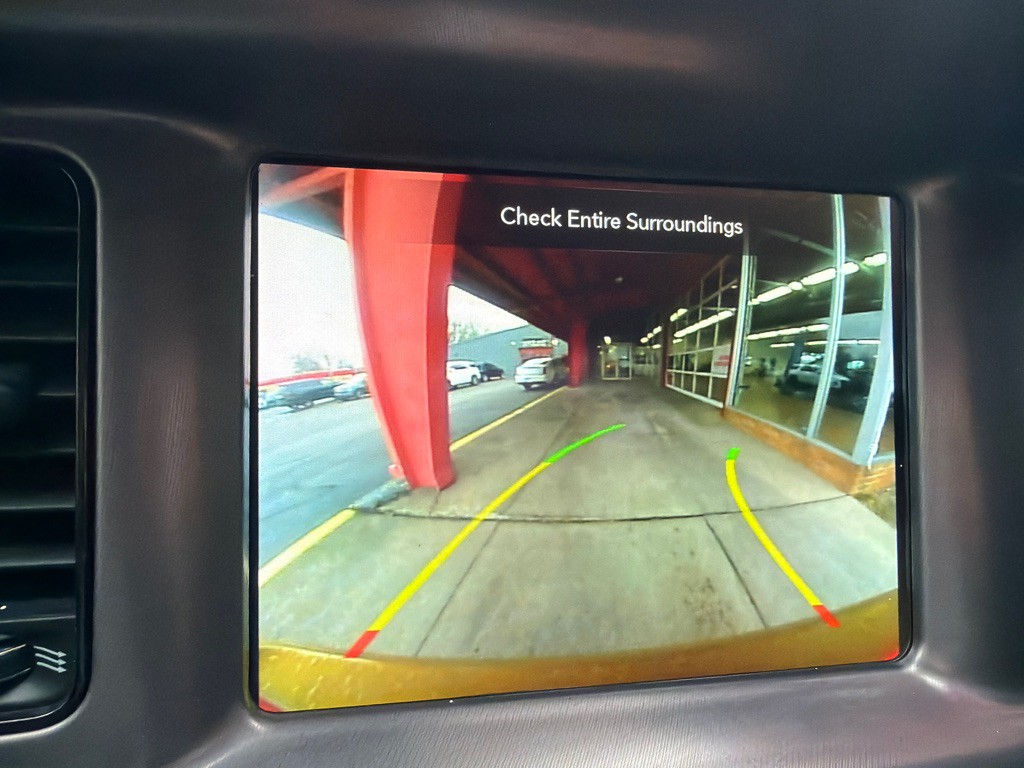 2021 Dodge Charger Image 11