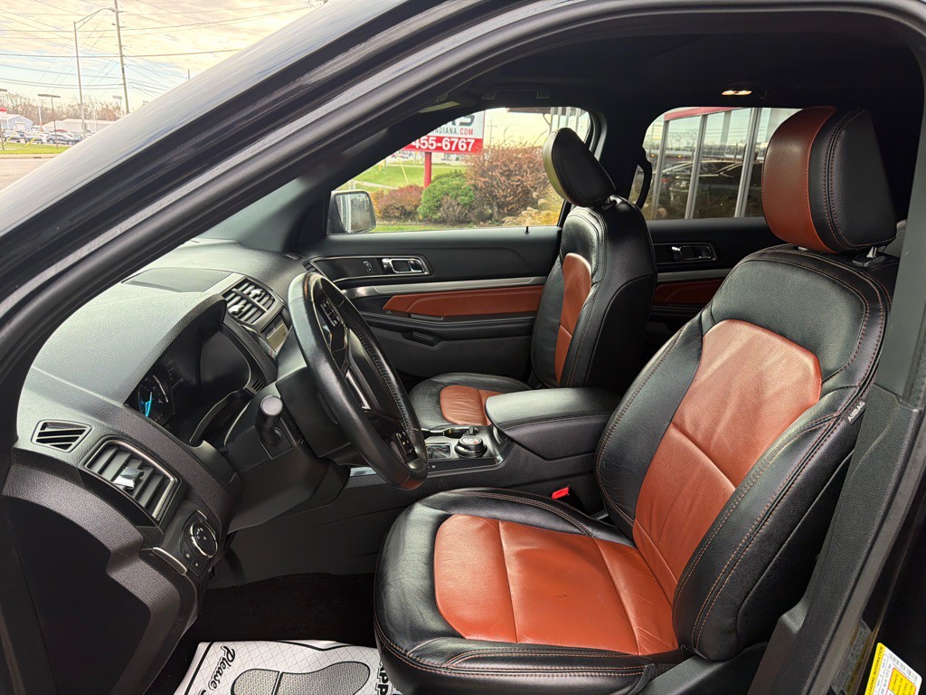 2019 Ford Explorer Image 10