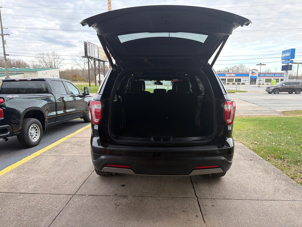 2019 Ford Explorer Image 18