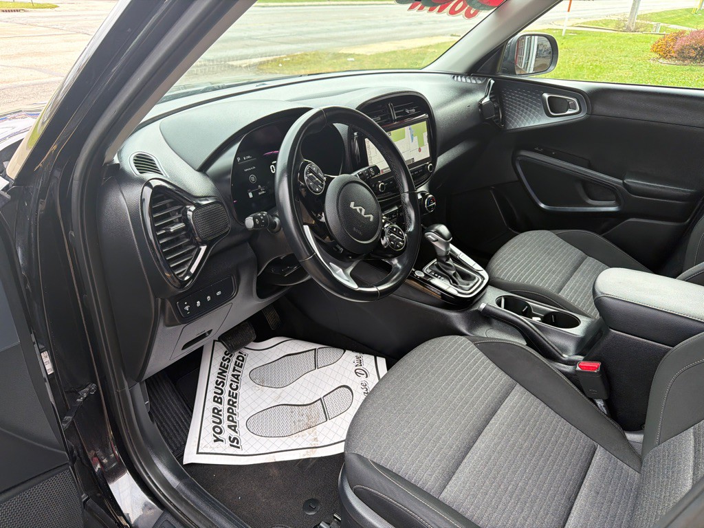 2023 Kia Soul Image 9