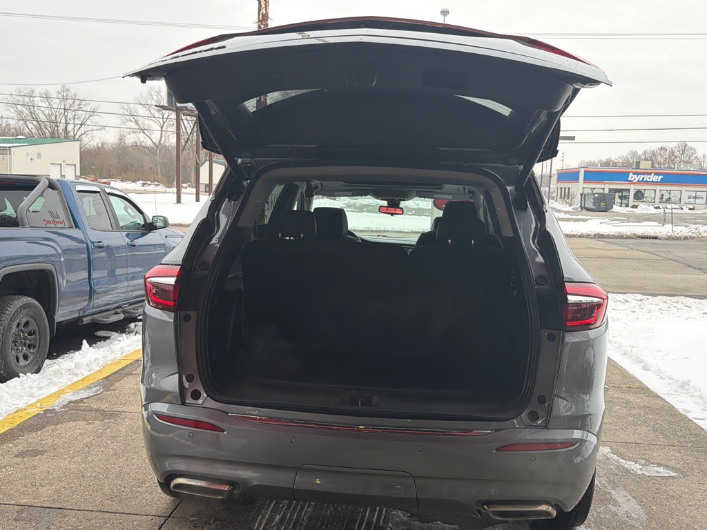 2021 Buick Enclave Image 19