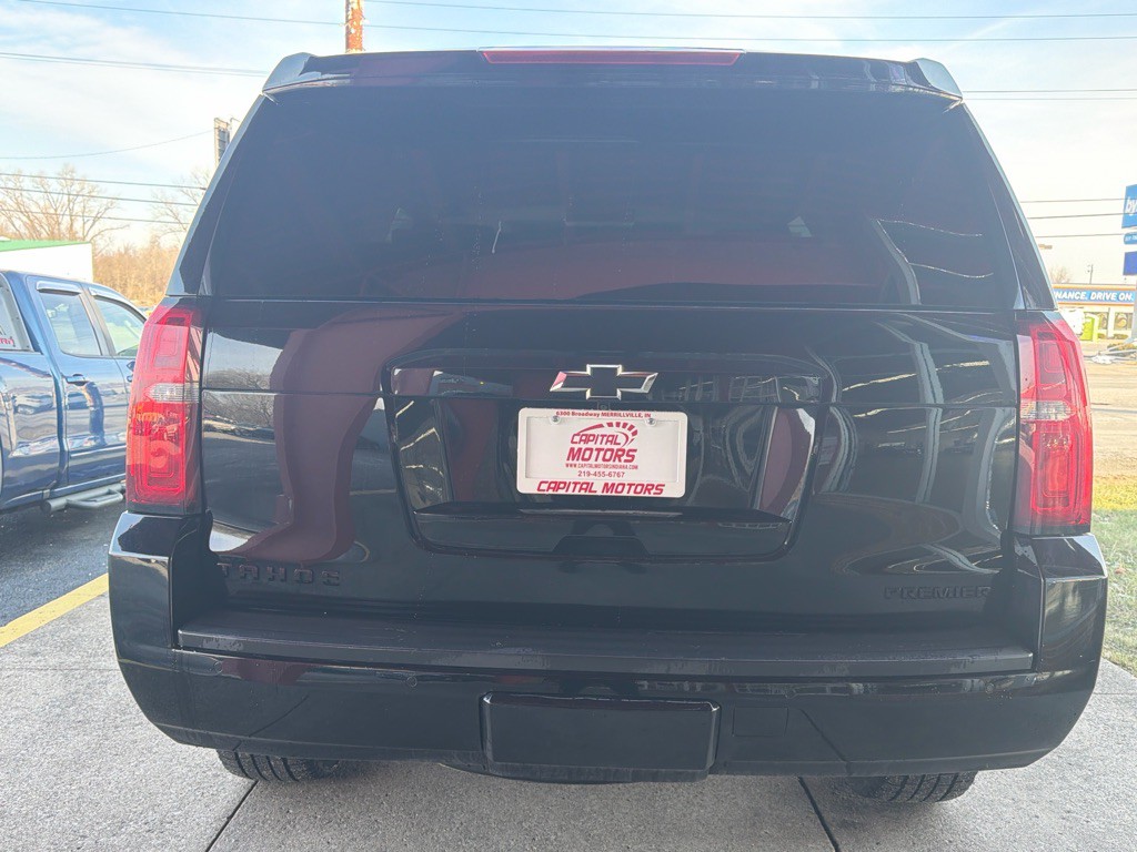 2019 Chevrolet Tahoe Image 3