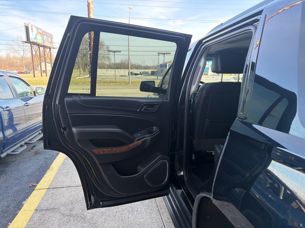 2019 Chevrolet Tahoe Image 14