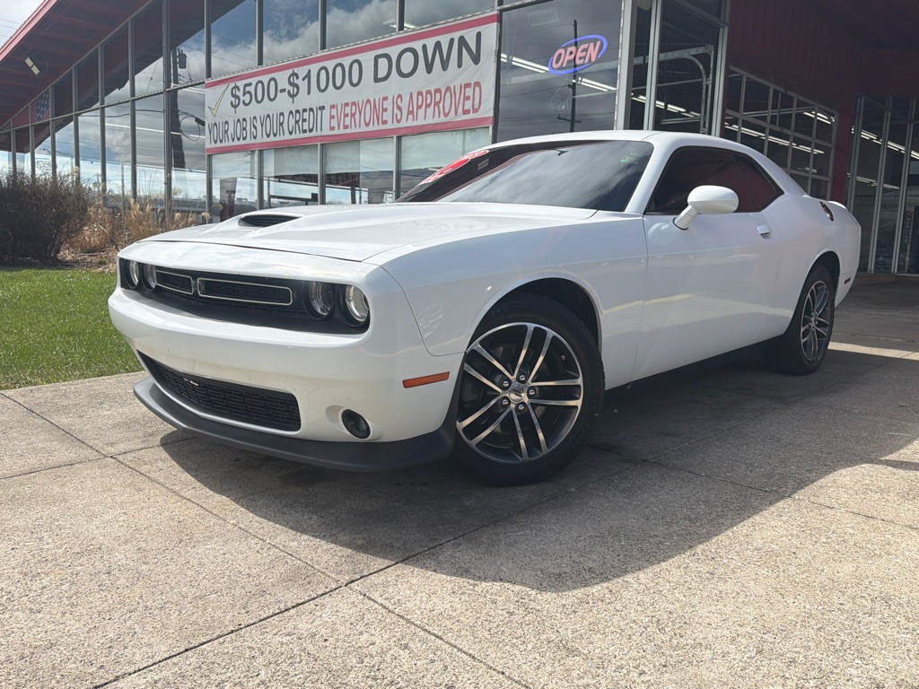 2019 Dodge Challenger Image 1