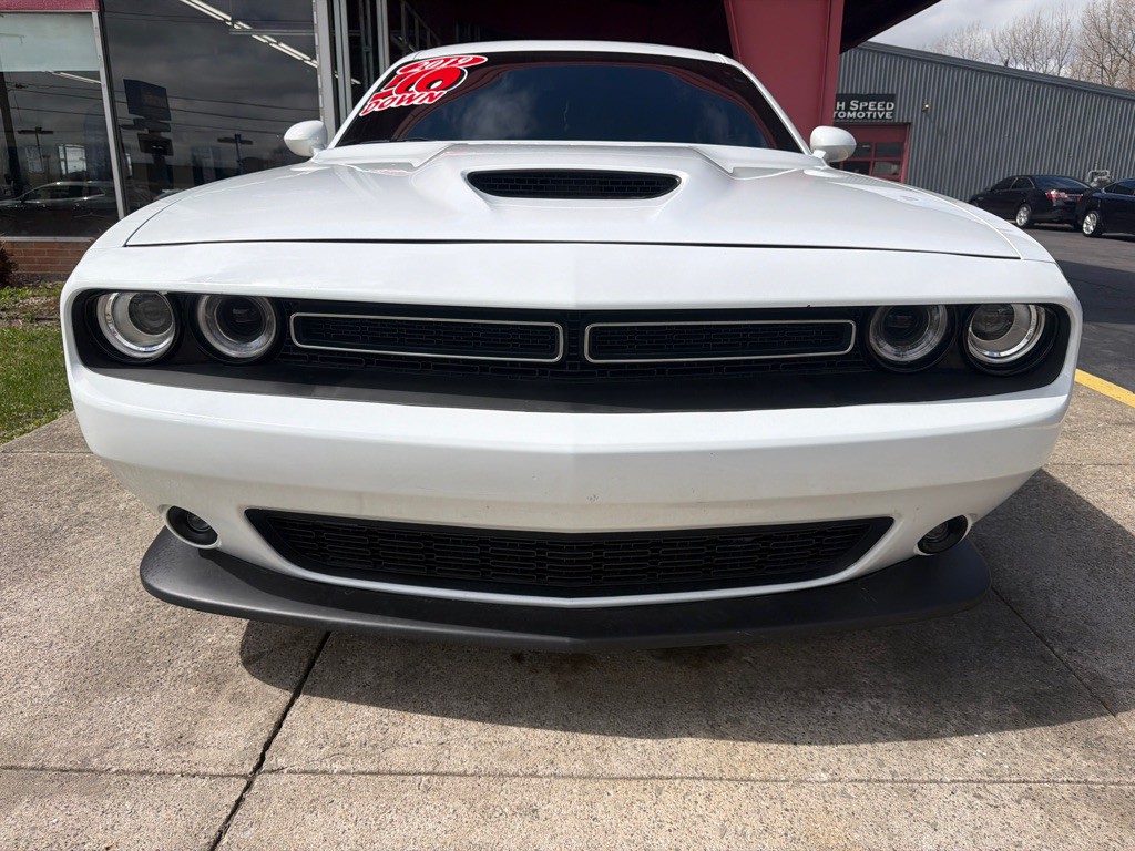 2019 Dodge Challenger Image 6