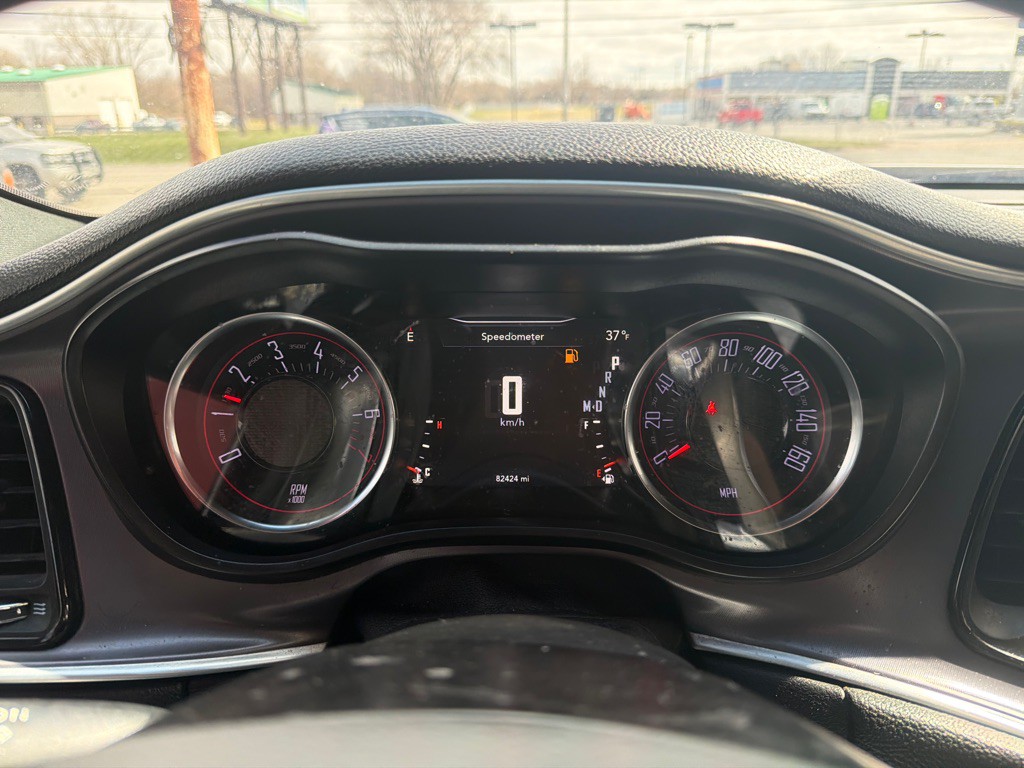 2019 Dodge Challenger Image 10