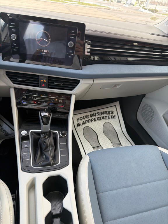 2025 Volkswagen Jetta Image 12
