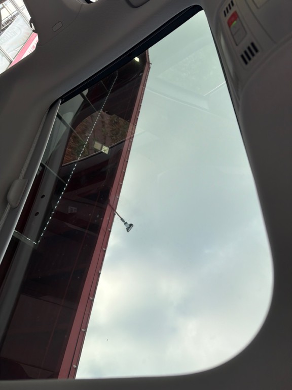 2025 Volkswagen Jetta Image 13