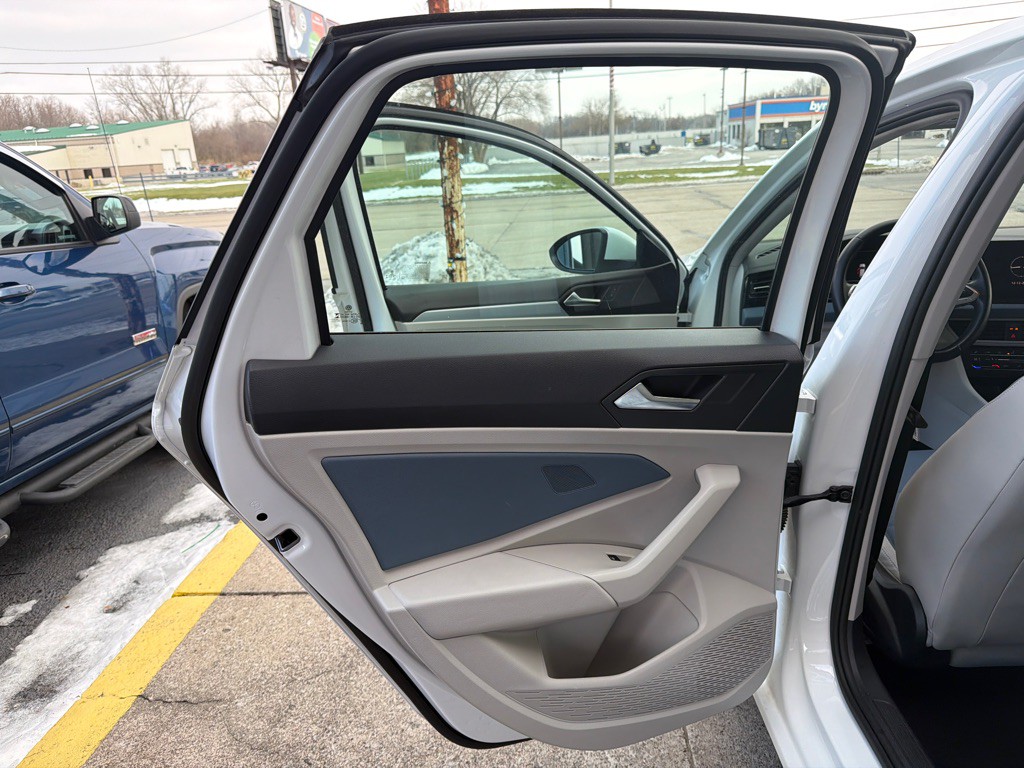 2025 Volkswagen Jetta Image 15