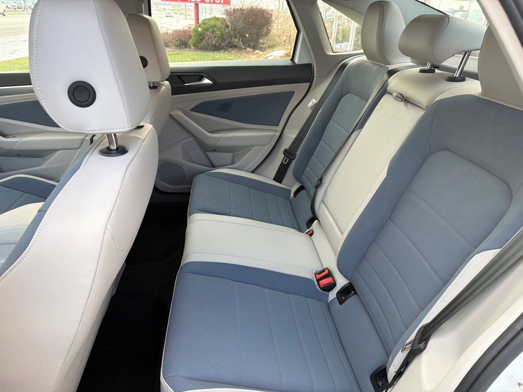 2025 Volkswagen Jetta Image 16