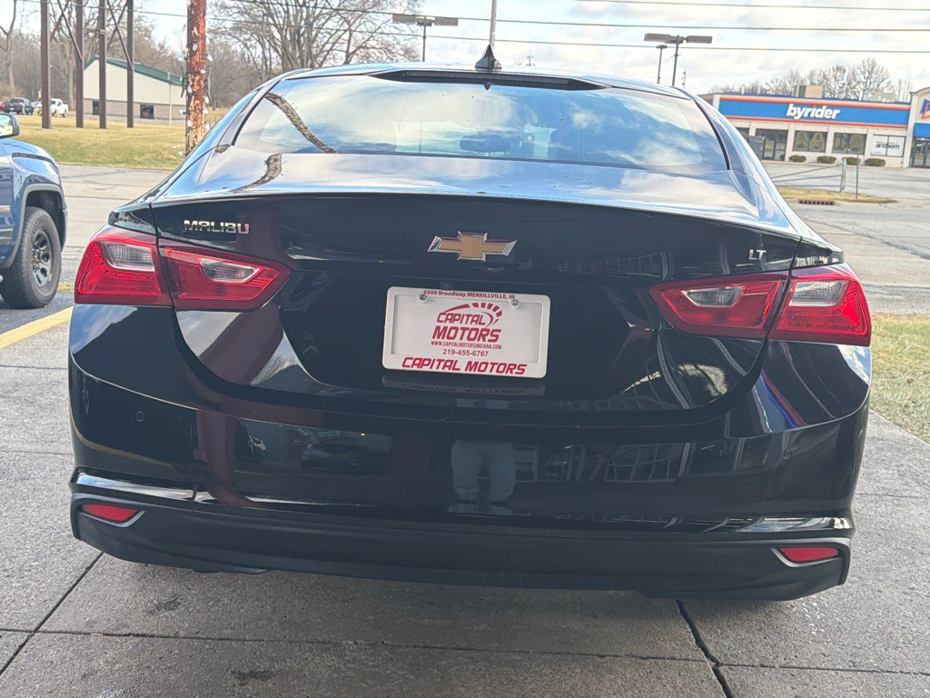 2024 Chevrolet Malibu Image 3
