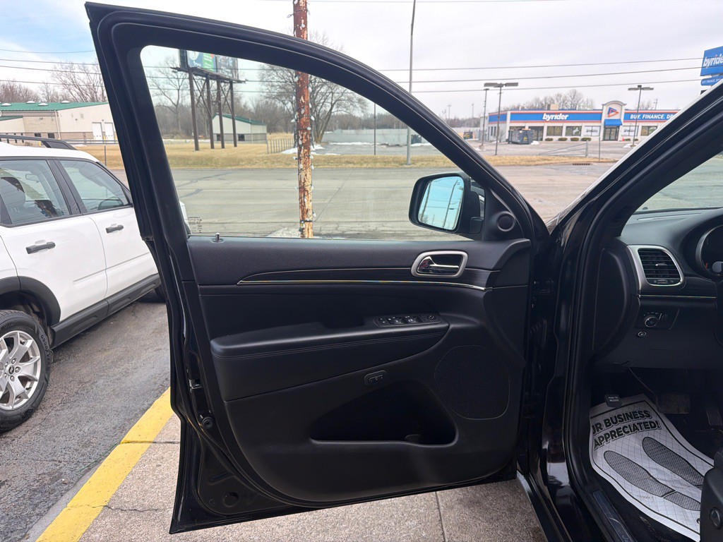 2021 Jeep Grand Cherokee Image 8