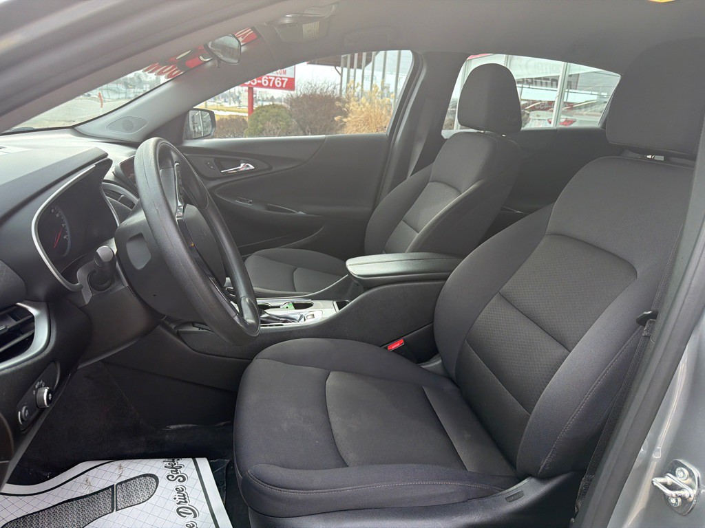 2024 Chevrolet Malibu Image 10