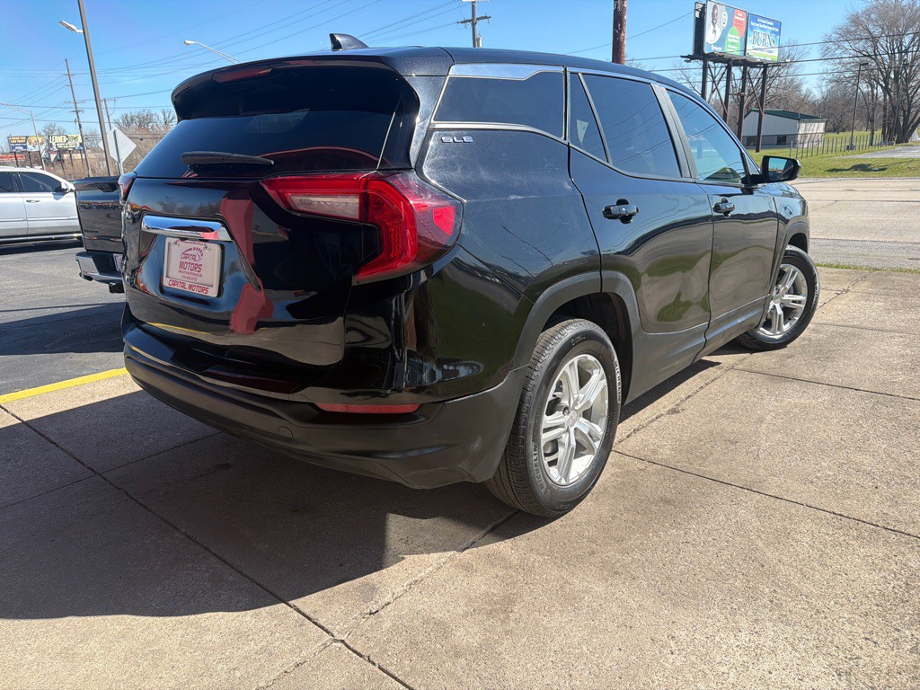 2023 GMC Terrain Image 4