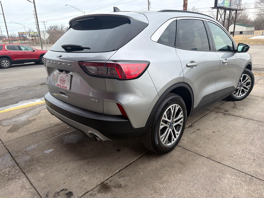 2022 Ford Escape Image 4