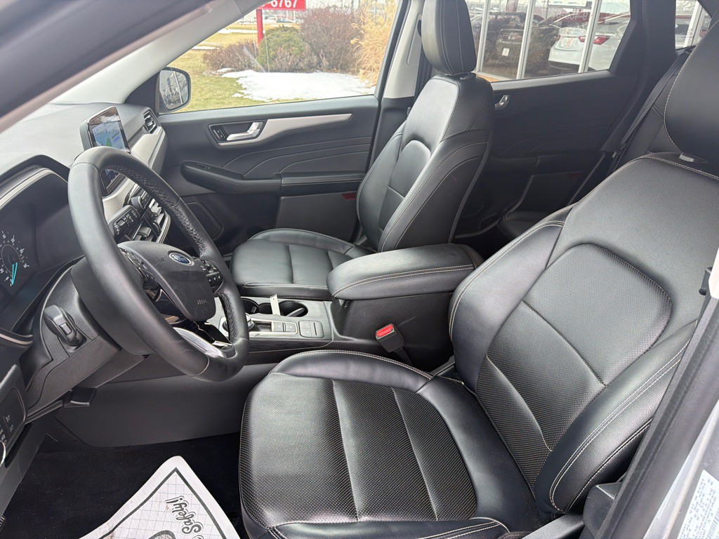 2022 Ford Escape Image 9