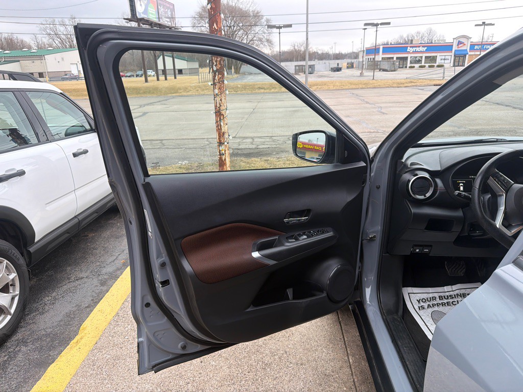 2023 Nissan Kicks Image 7