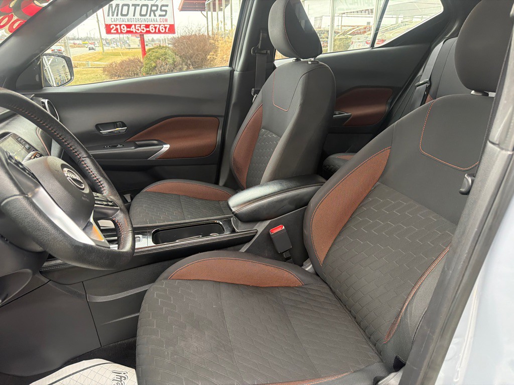 2023 Nissan Kicks Image 9