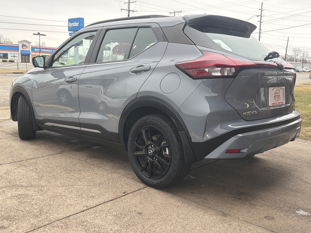 2023 Nissan Kicks Image 3