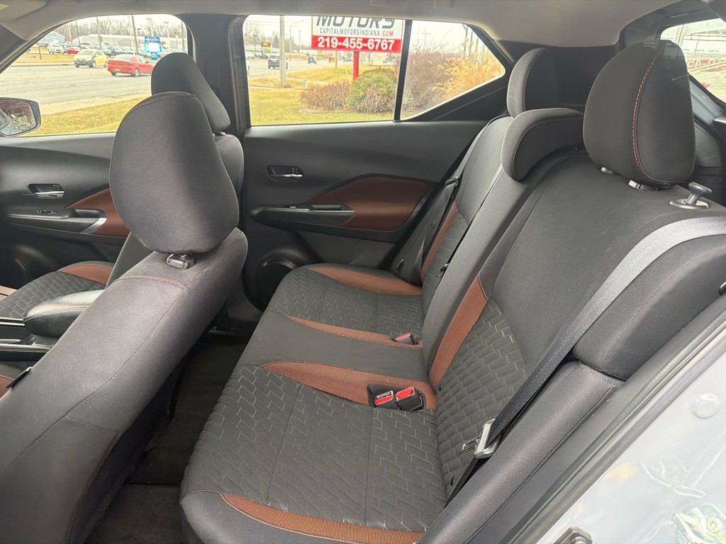 2023 Nissan Kicks Image 1