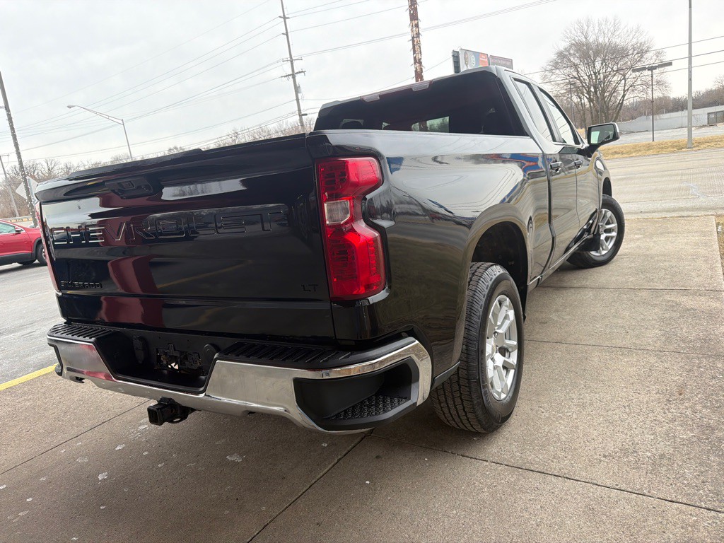 2023 Chevrolet Silverado 1500 Image 4