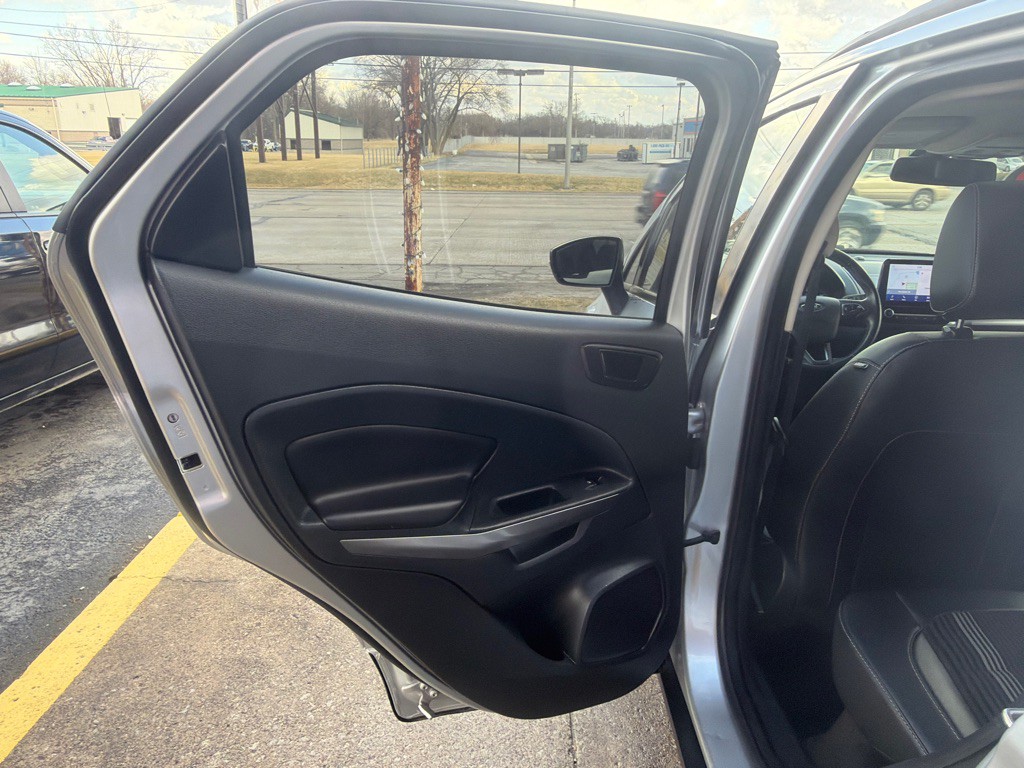 2021 Ford Econoline Image 13