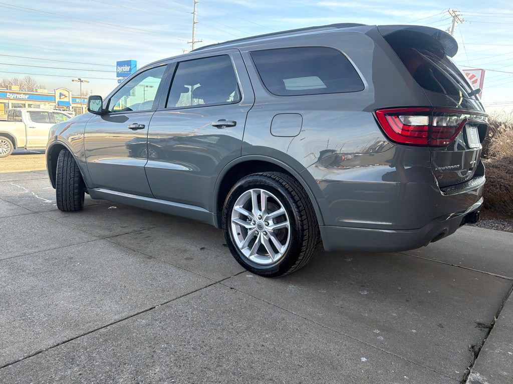 2023 Dodge Durango Image 2
