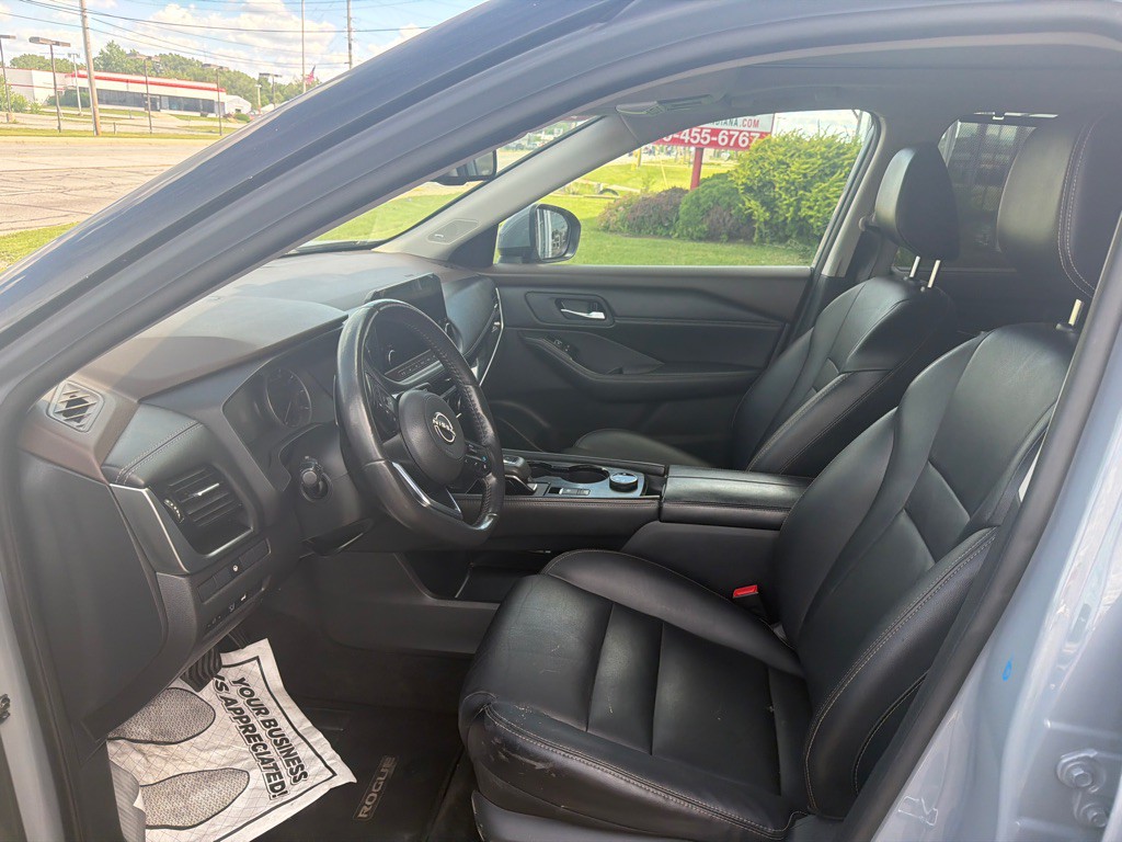 2023 Nissan Rogue Image 7