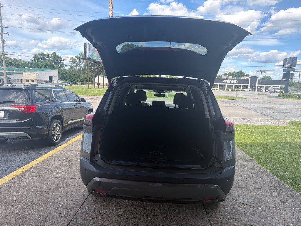2023 Nissan Rogue Image 12