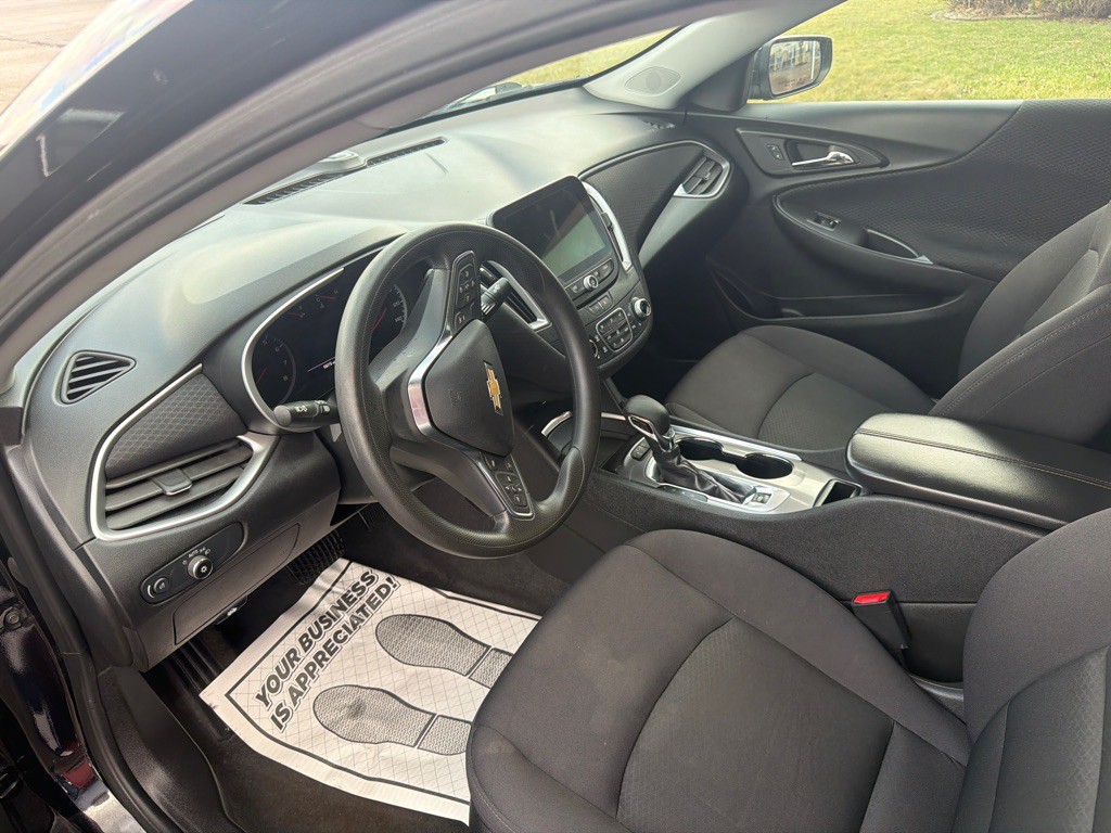 2024 Chevrolet Malibu Image 8