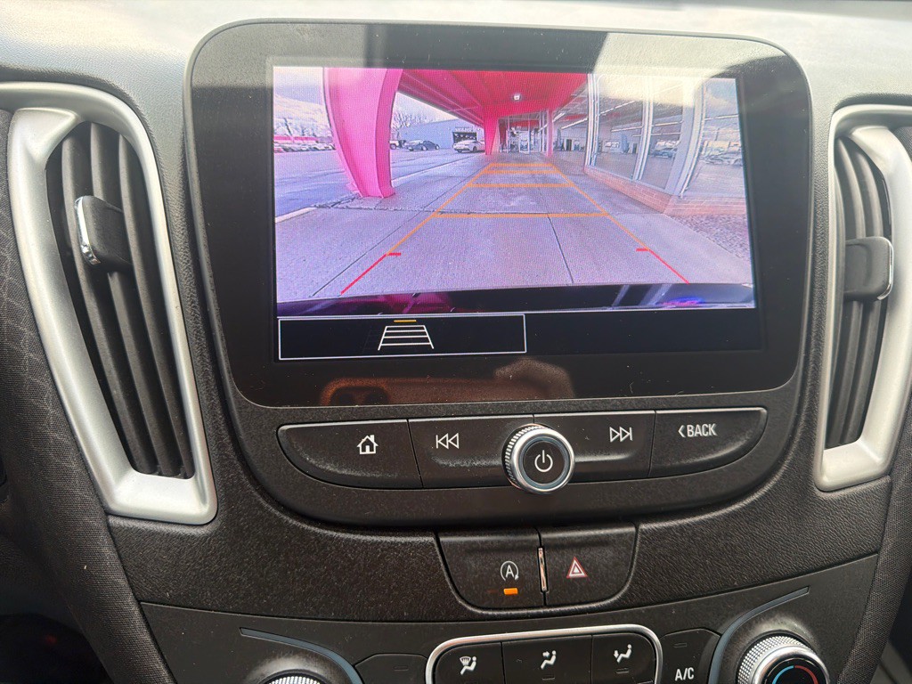 2024 Chevrolet Malibu Image 11