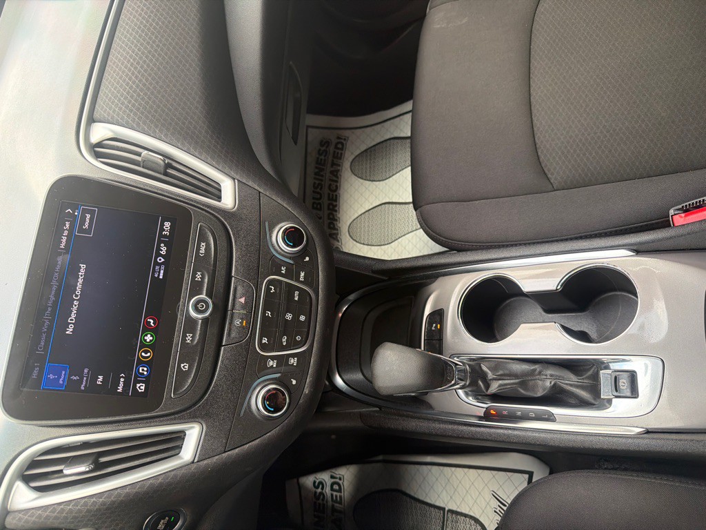 2024 Chevrolet Malibu Image 12