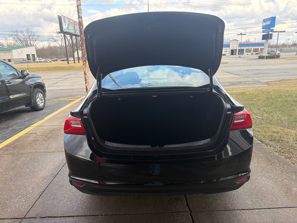 2024 Chevrolet Malibu Image 15