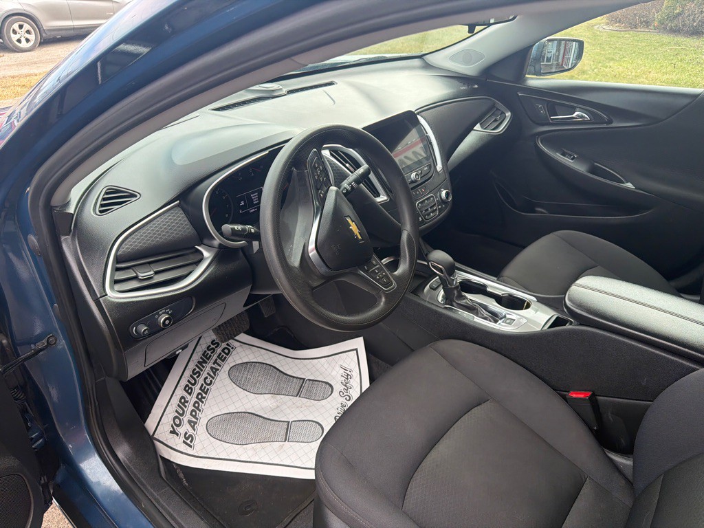 2024 Chevrolet Malibu Image 9