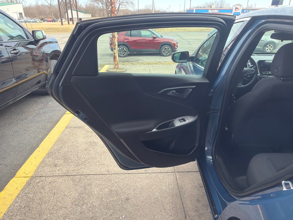 2024 Chevrolet Malibu Image 14