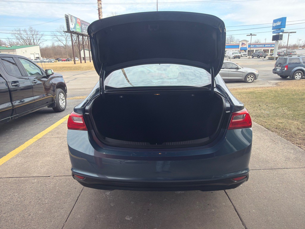 2024 Chevrolet Malibu Image 16