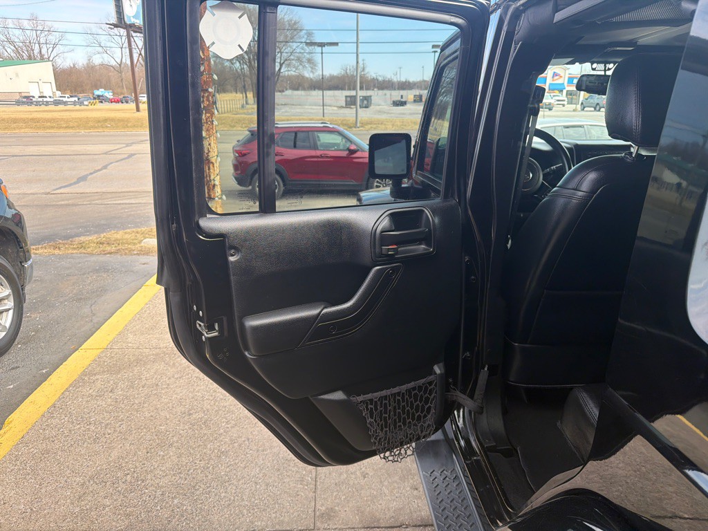 2017 Jeep Wrangler Unlimited Image 13