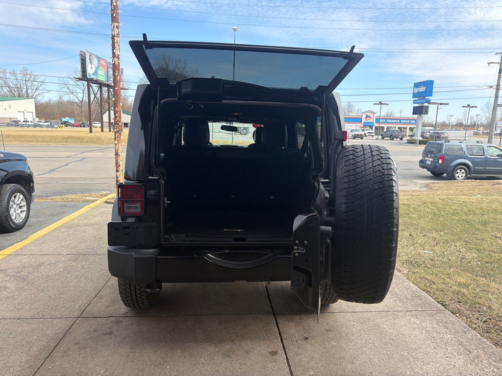 2017 Jeep Wrangler Unlimited Image 15