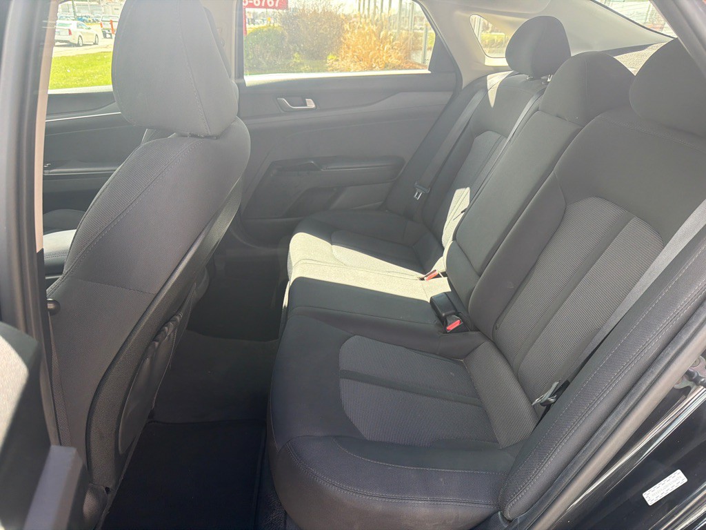 2023 Kia K5 Image 14