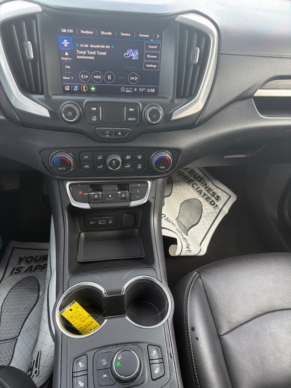 2023 GMC Terrain Image 12