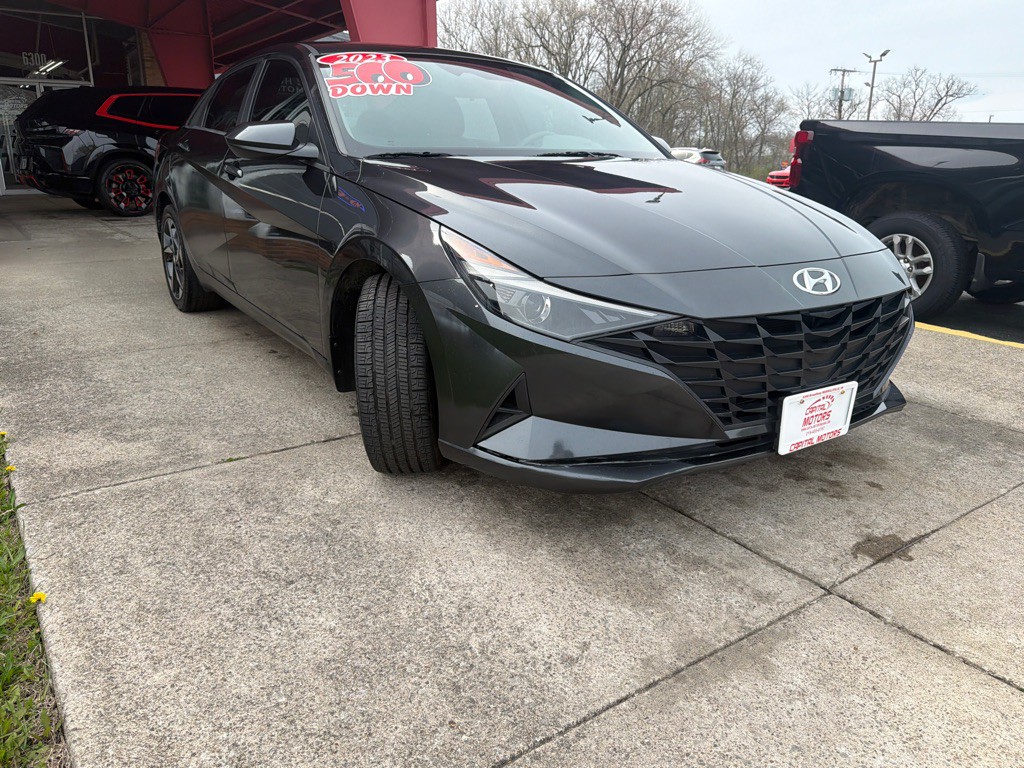 2023 Hyundai Elantra Image 5