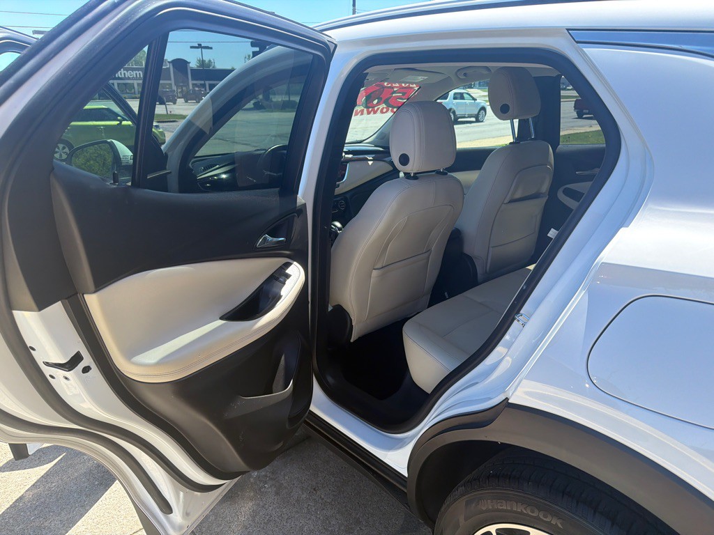 2023 Buick Enclave Image 11