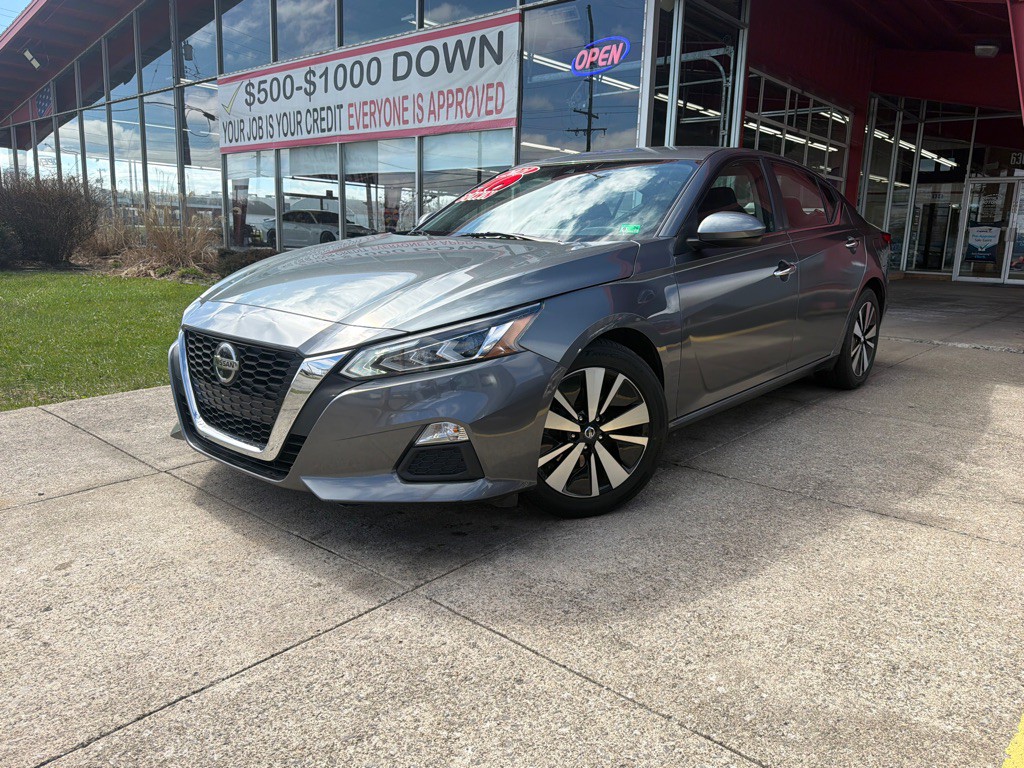 2021 Nissan Altima Image 1