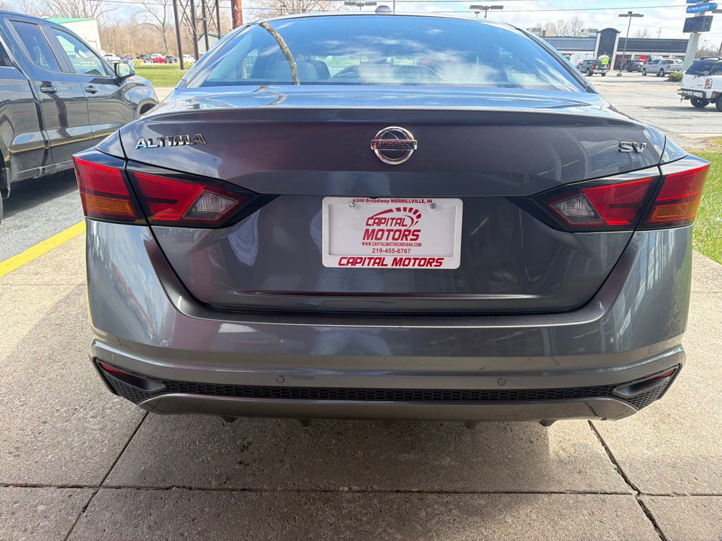 2021 Nissan Altima Image 3